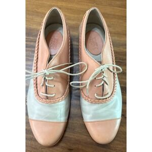 Women's Maisie Paige Boy Wolverine Oxford Two Tone Shoes Peach/Stone US 8.5
